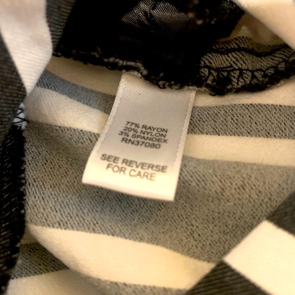 Cato Est 1946 black & white striped capri pants. Size 22W. Like new condition. - Picture 5 of 5